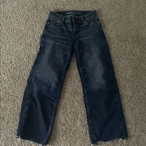 American Eagle Outfitters Women's low-rise baggy wide legDark Wash Jeans 0